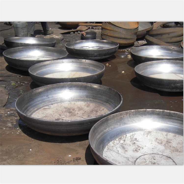 Torispherical head dish end cap for tank bottom